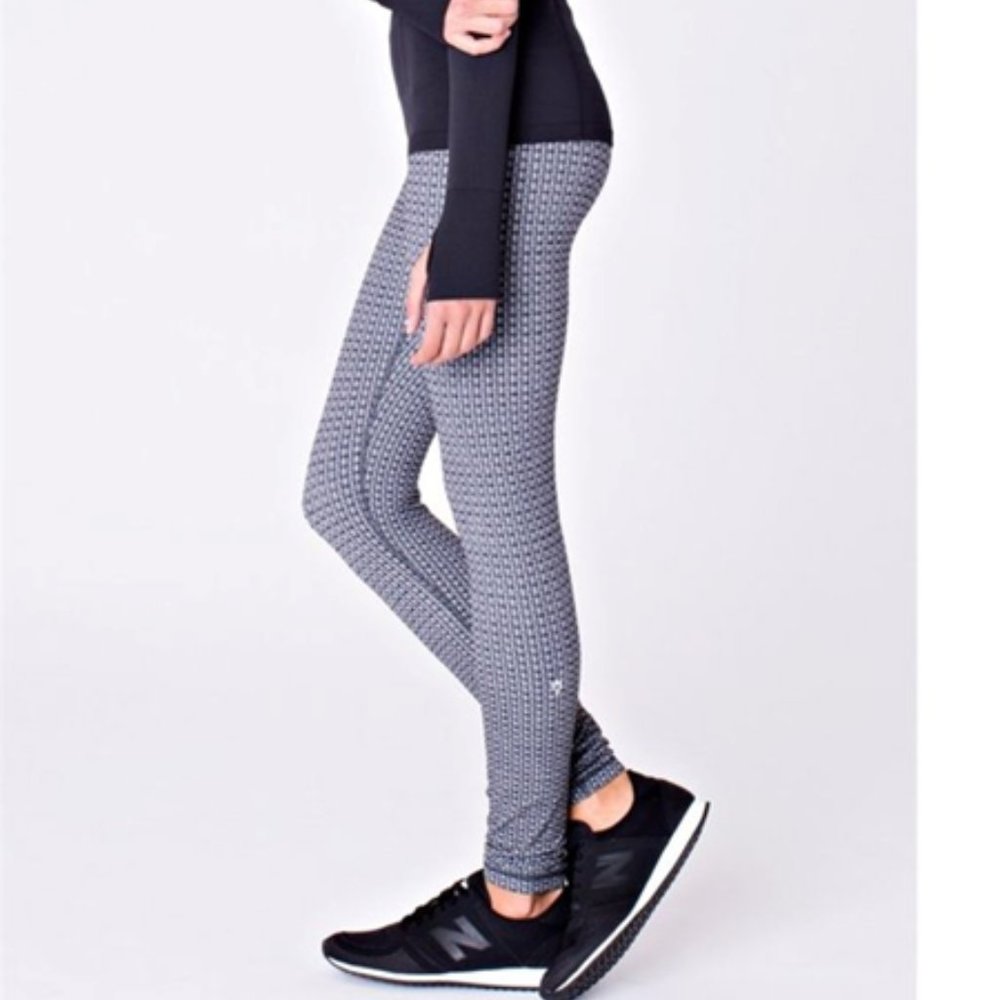Ivivva Digi Weave Rhythmic Tight